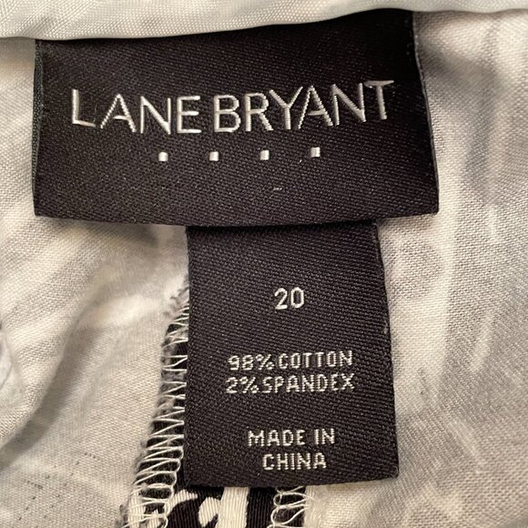 Lane Bryant Black & White Tropical Capri Pants size 20 - Picture 3 of 5